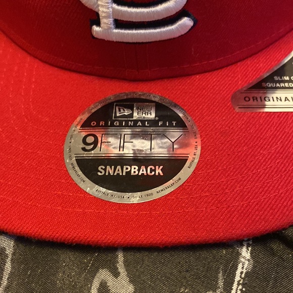 St. Louis Cardinals Hat - Picture 4 of 4